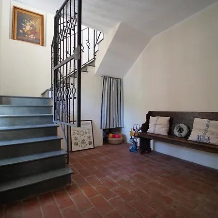 Perfect Getaway With Excellent Amenities * Sarzana