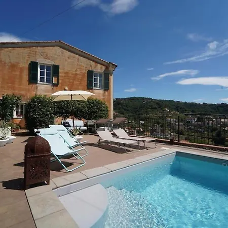 Perfect Getaway With Excellent Amenities *